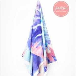L*SPACE - Tie Dye Beach Towel